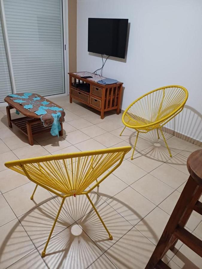 Appartement F2 Avec Piscine Saint-Andre Exterior photo